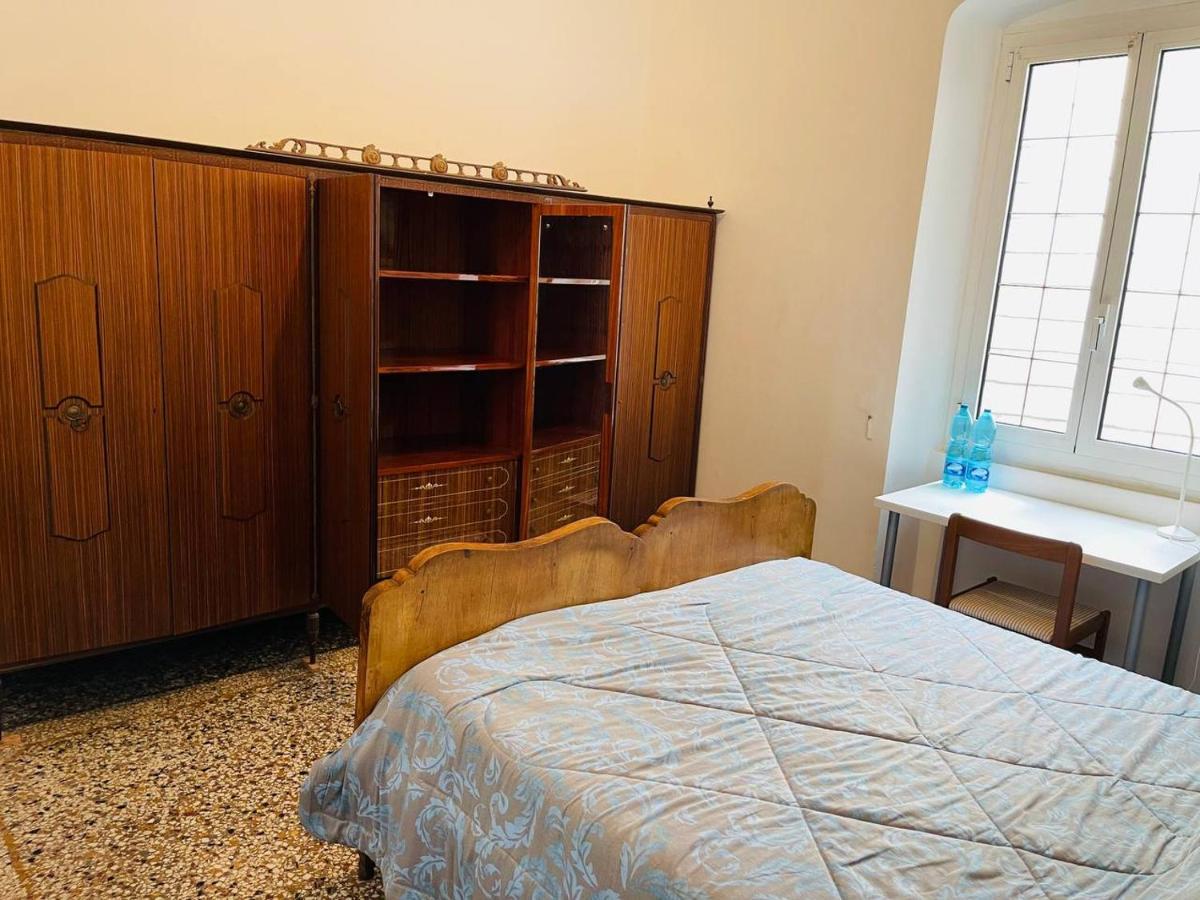Bed and Breakfast Mh Genova Exteriér fotografie